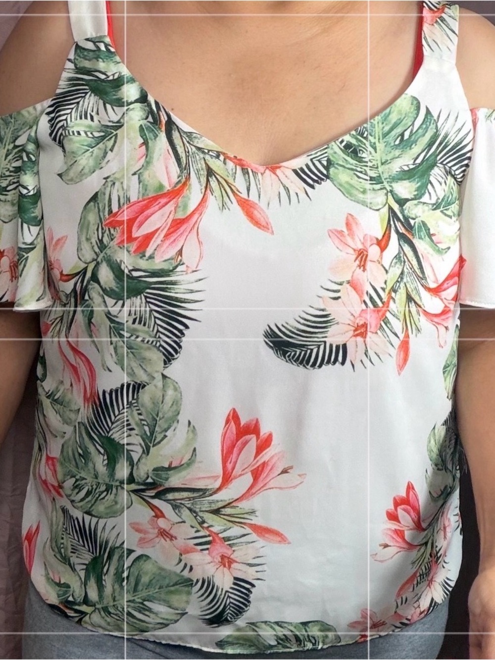 Adrienne Vittadini White Tropical Floral Cold-Shoulder Top